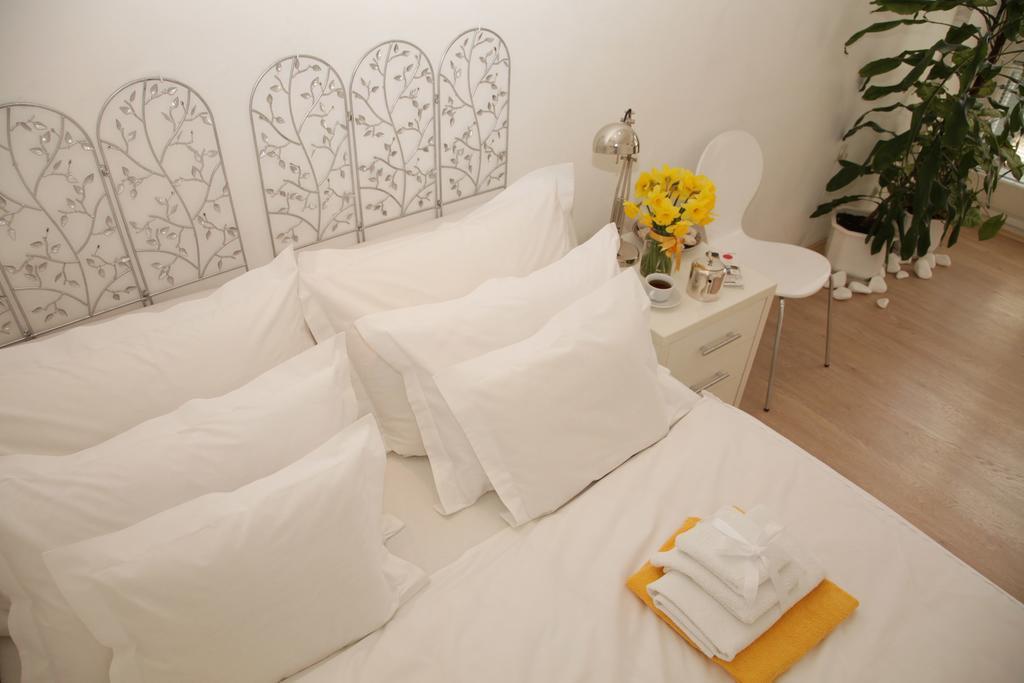 Apartment Spacious Liman Novi Sad Bagian luar foto